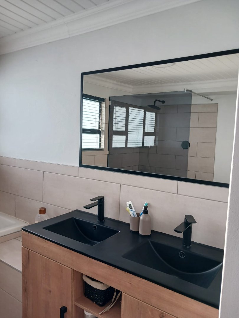 3 Bedroom Property for Sale in Pentagon Park Free State